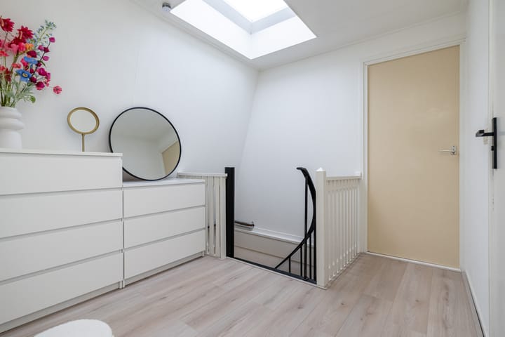 Foto 15 van Lijnbaanstraat 3