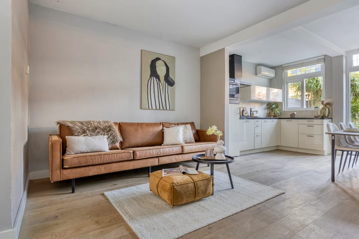 Foto 7 van Balsemienplein 13