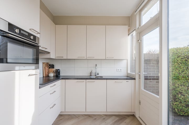 Photo 3 of Stadhouderslaan 1