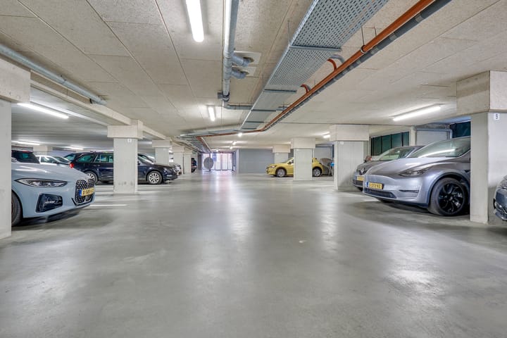 Photo 41 of Berkelstraat 11