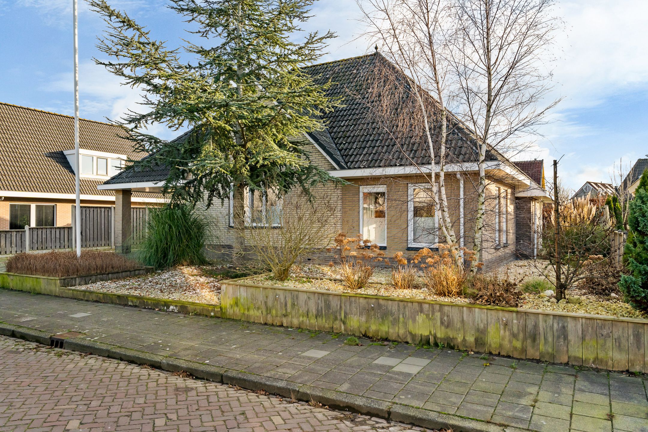 Foto 6 van Mienskar 24