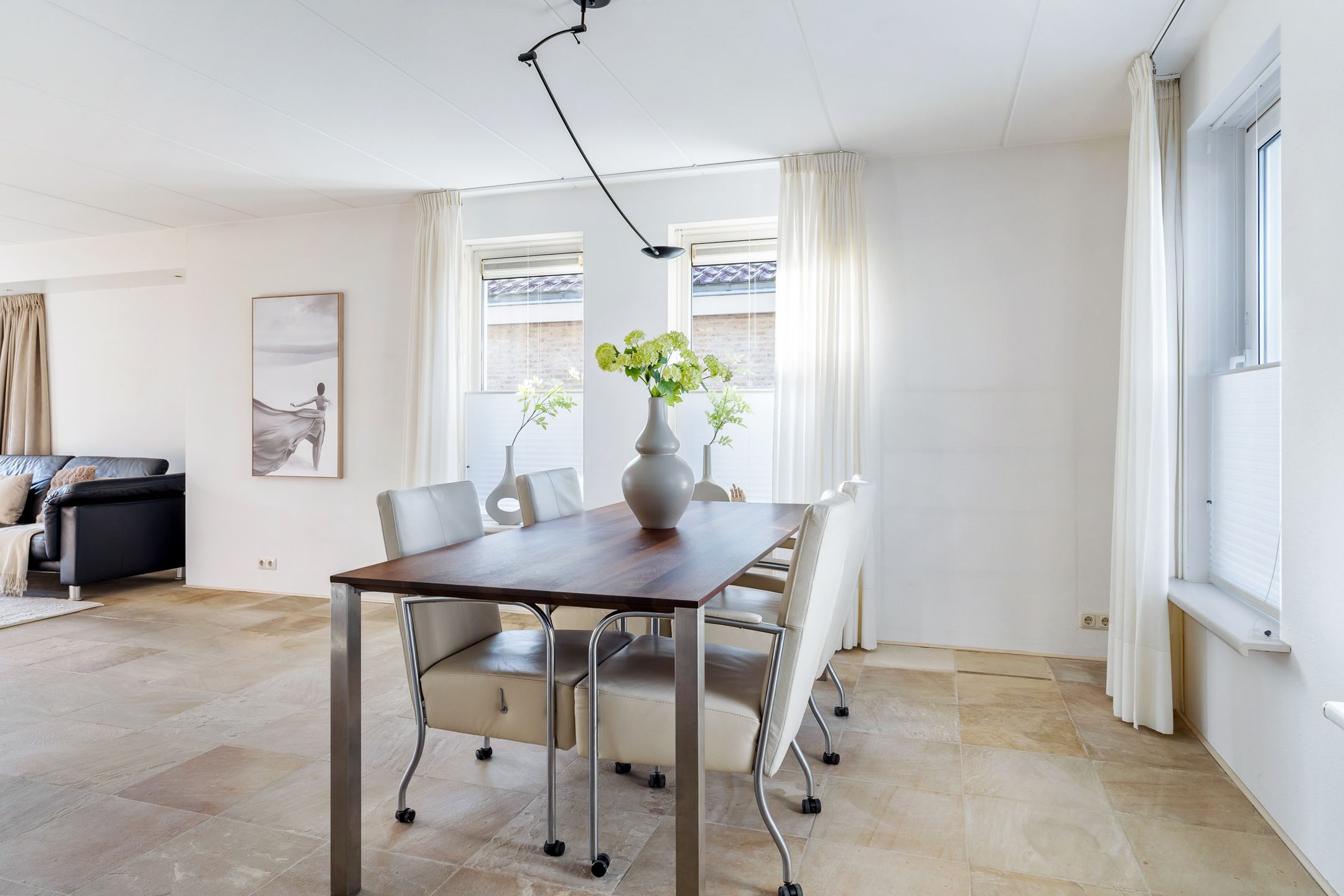 Foto 15 van Mienskar 24