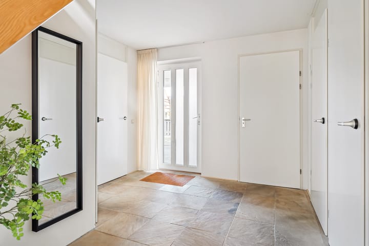 Foto 11 van Mienskar 24