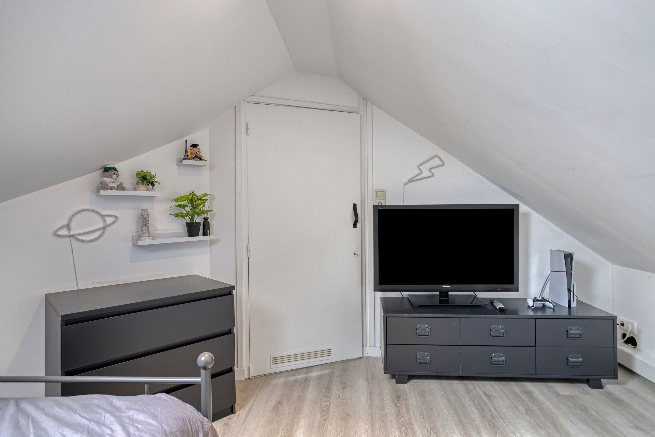 Foto 48 van Kennedystraat 2