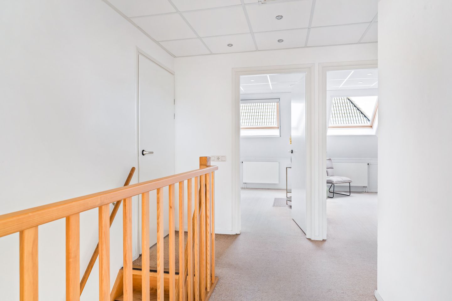 Foto 35 van Mienskar 24