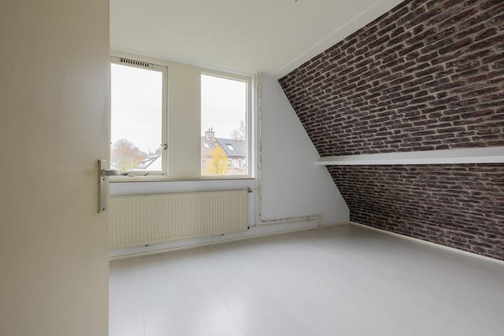 Foto 16 van Elzenlaan 17