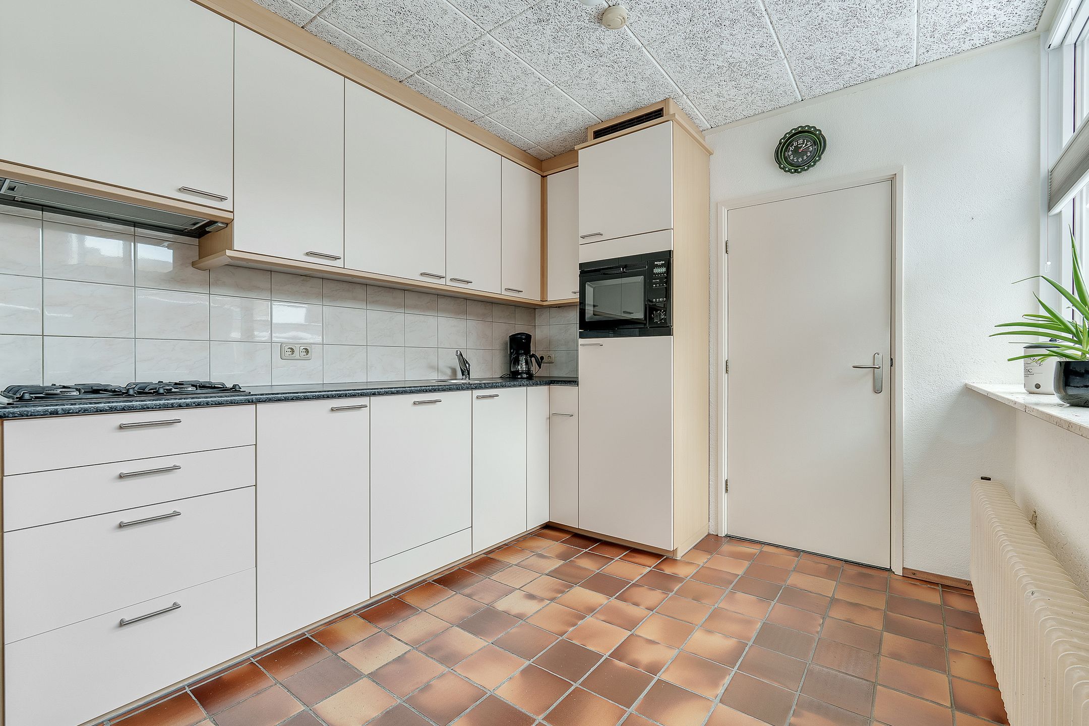 Foto 6 van van Alphenstraat 9