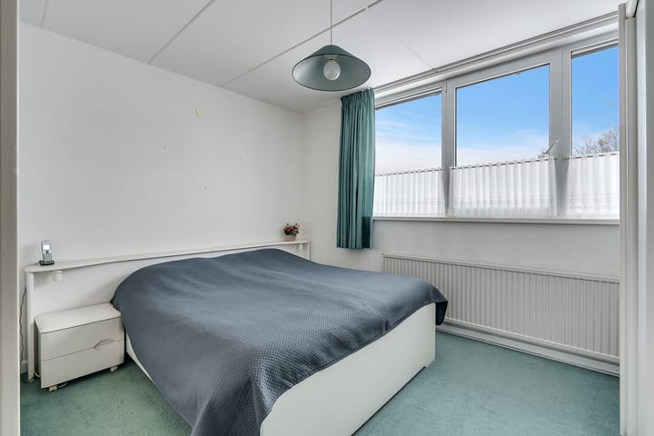 Foto 12 van van Alphenstraat 9