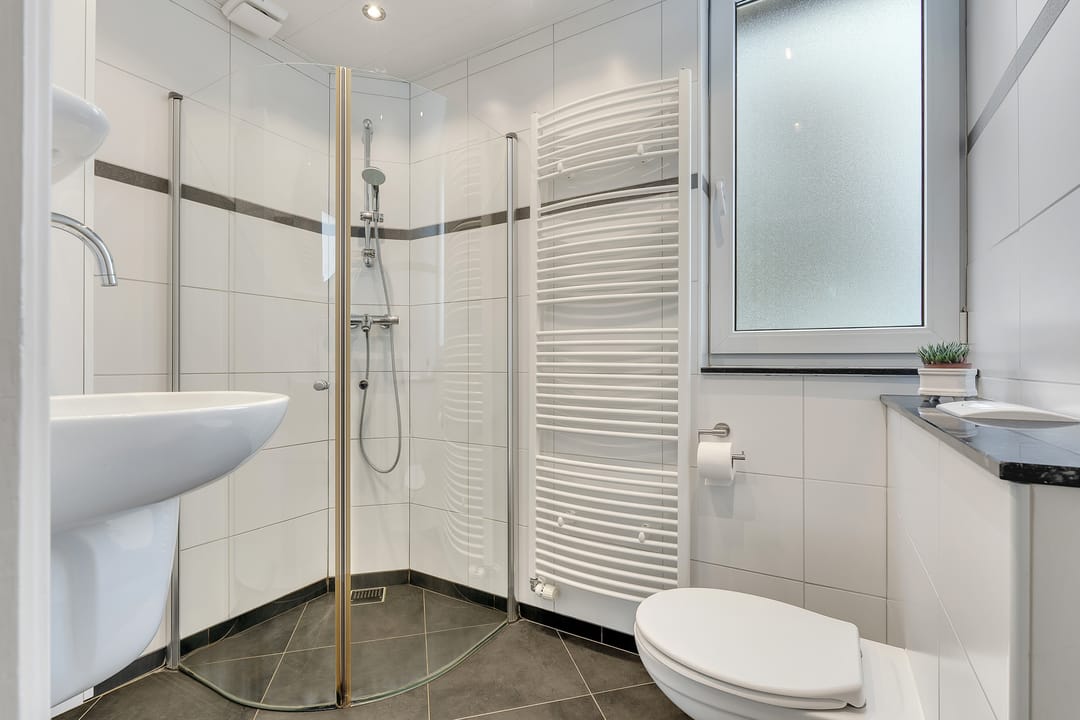 Foto 17 van van Alphenstraat 9