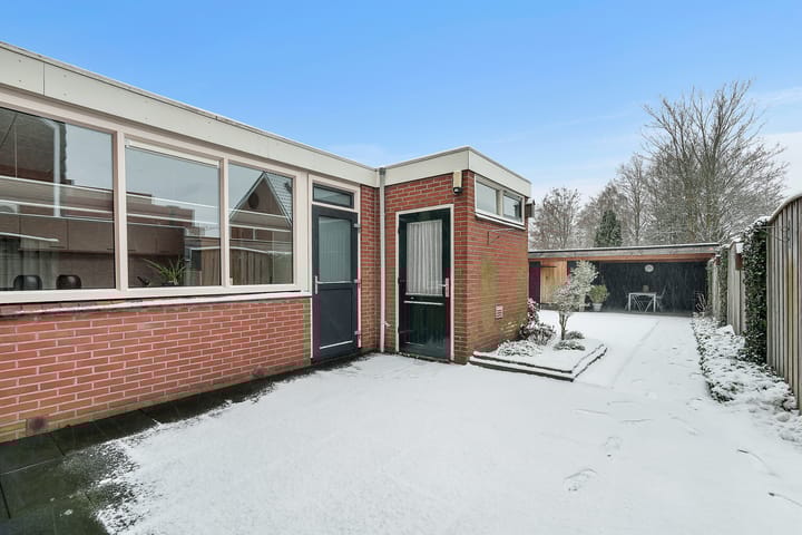 Foto 26 van van Alphenstraat 9