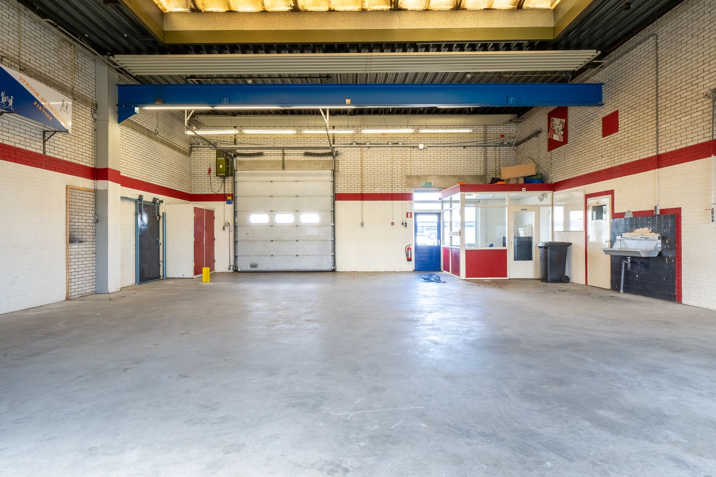 View photo 3 of Plesmanweg 9