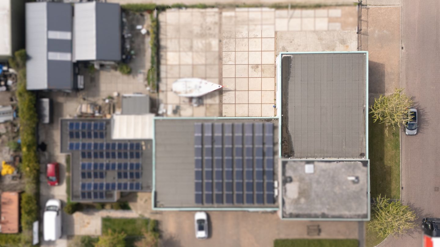 Bekijk foto 2 van Ondernemersweg 19