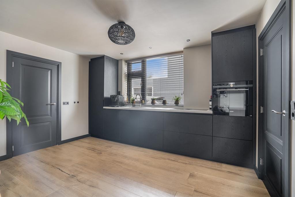 Foto 24 van Julianastraat 35