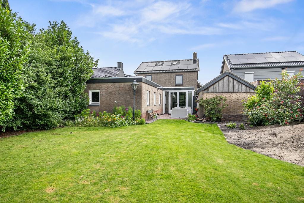 Foto 54 van Julianastraat 35