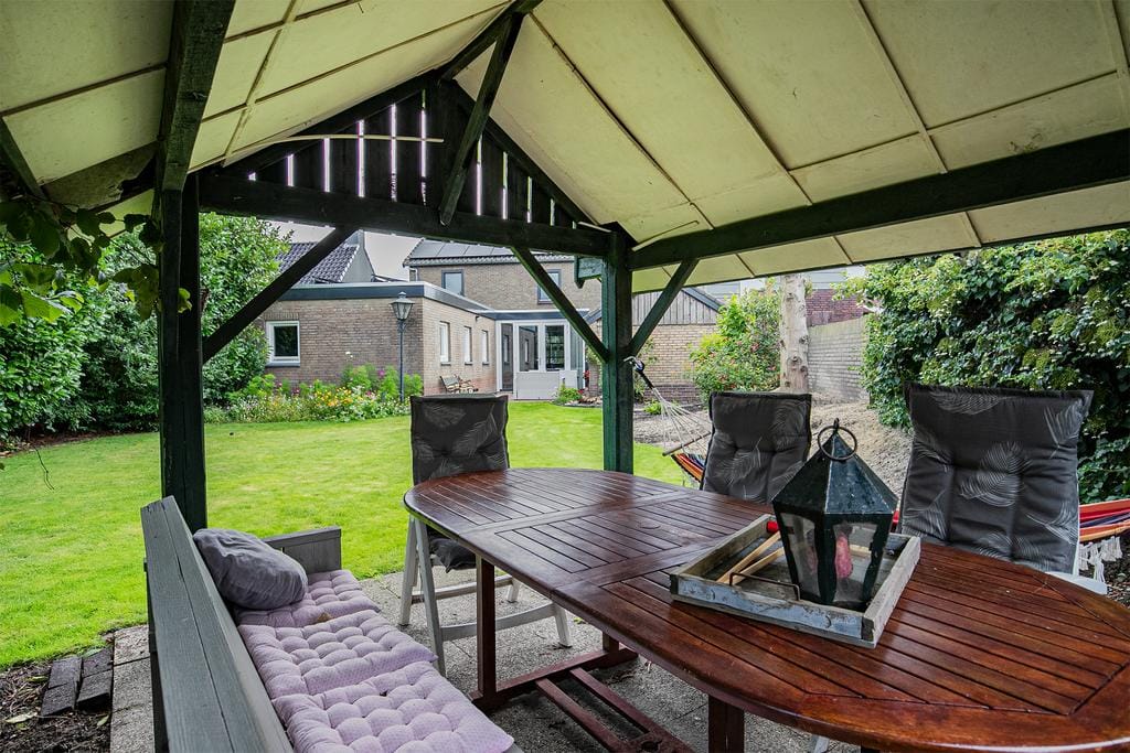 Foto 62 van Julianastraat 35