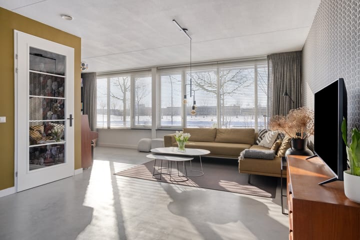 Foto 9 van Elvis Presleylaan 145