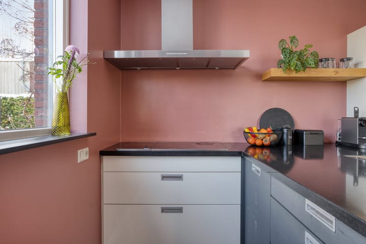 Foto 25 van Elvis Presleylaan 145