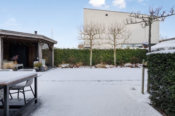 Foto 51 van Elvis Presleylaan 145