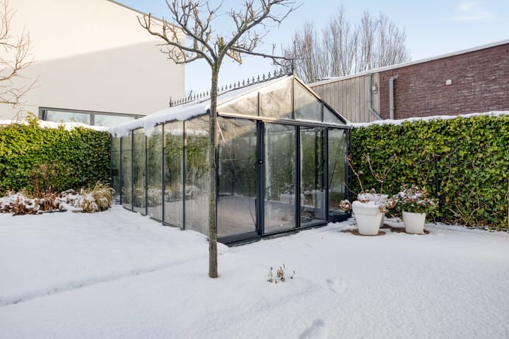 Foto 63 van Elvis Presleylaan 145