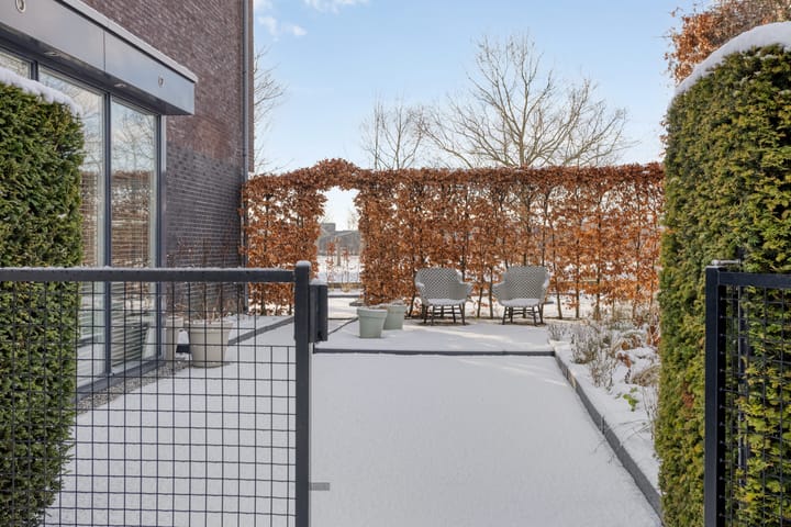 Foto 68 van Elvis Presleylaan 145