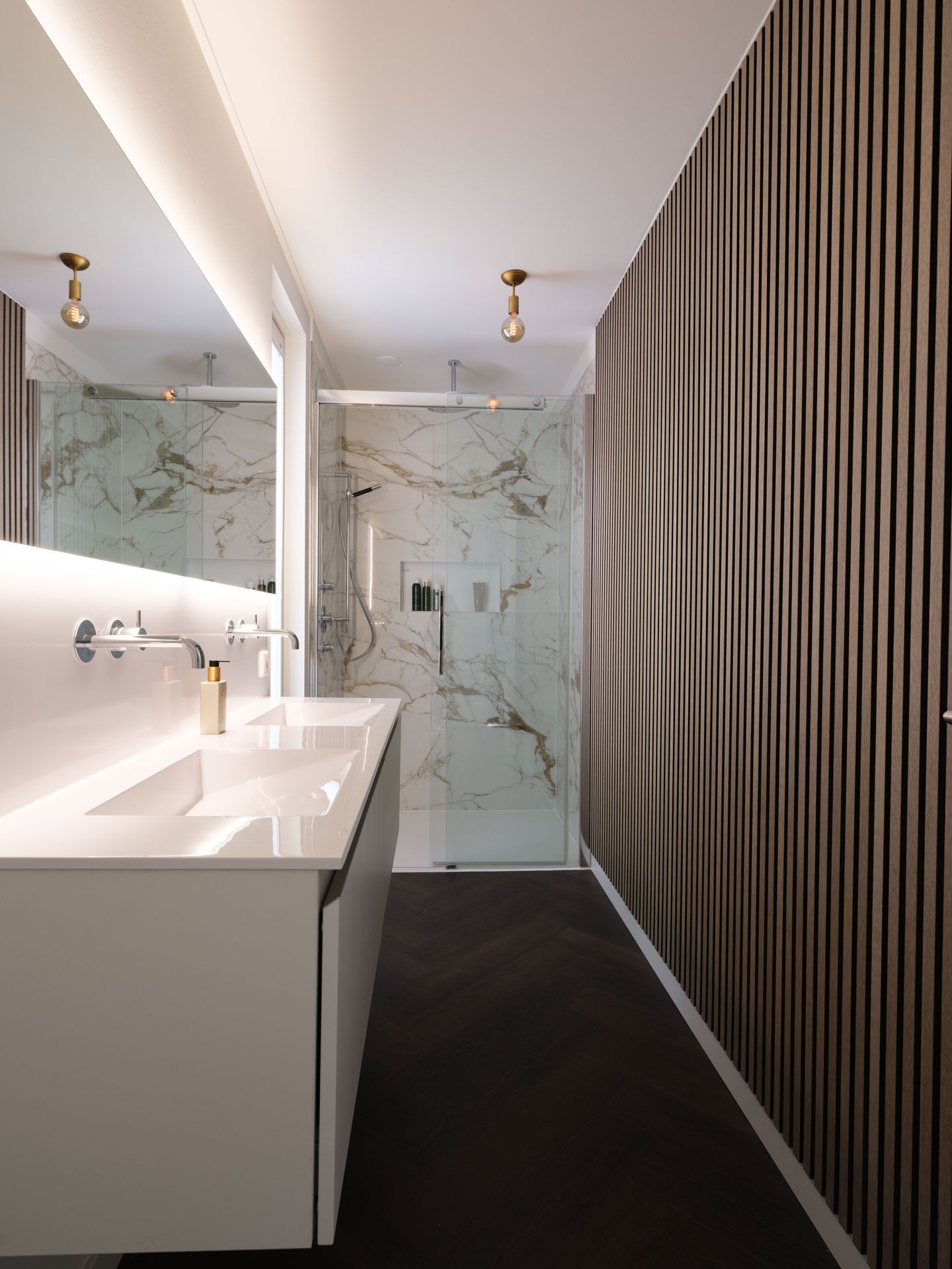 Foto 35 van De Dellen 42