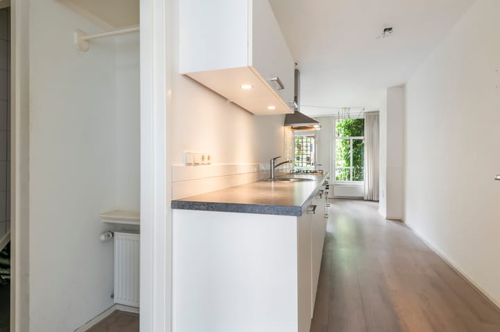 Photo 7 of Eerste Jan van der Heijdenstraat 98-1