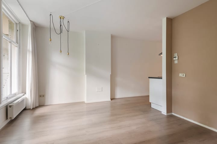 Photo 15 of Eerste Jan van der Heijdenstraat 98-1