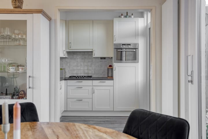 Foto 13 van Florastraat 87