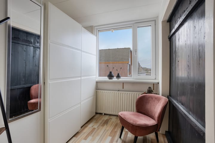 Foto 24 van Florastraat 87