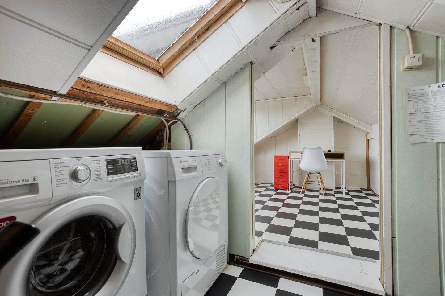 Foto 29 van Florastraat 87