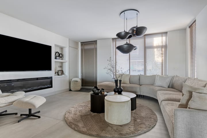 Photo 2 of Lepelblad 31