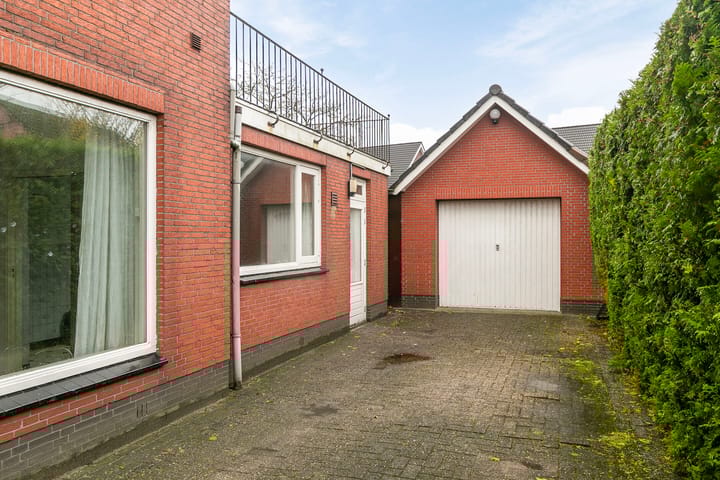 Foto 35 van Baarleseweg 42