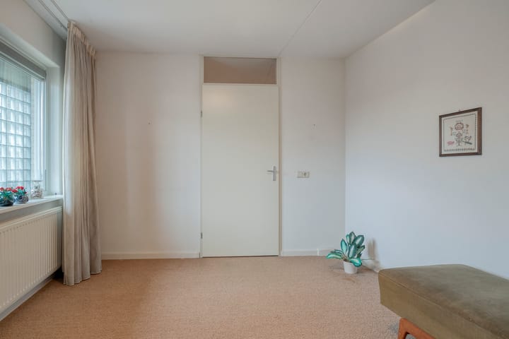 Foto 21 van Triasplein 23