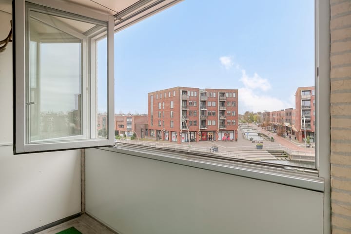 Foto 31 van Triasplein 23