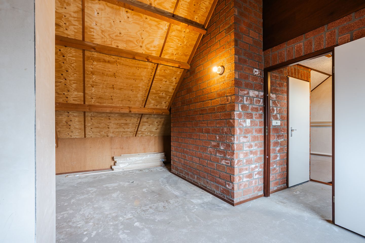 Foto 35 van Kruiskamplaan 72