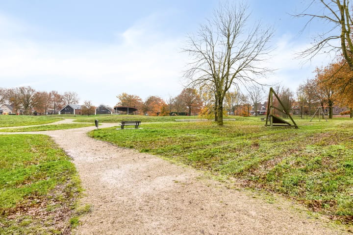 Foto 38 van Quinveldweg 1