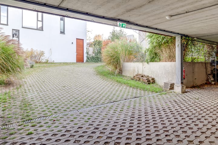 Foto 60 van Livarstraat 11