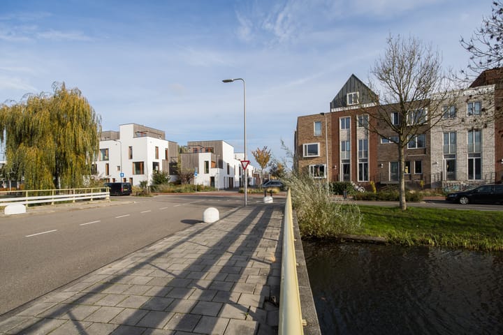 Foto 75 van Livarstraat 11