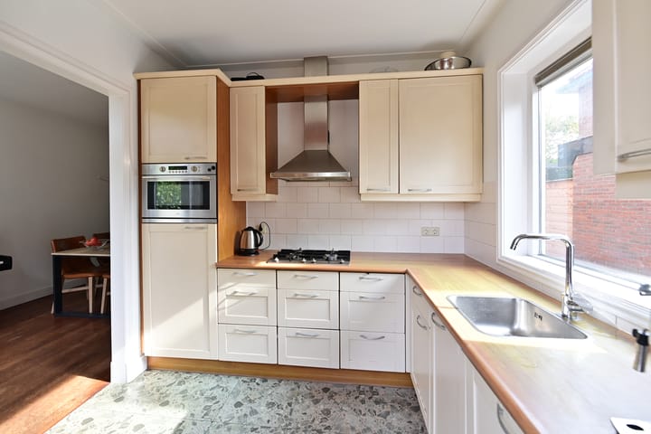 Foto 8 van Helmerslaan 10