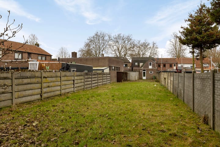 Photo 30 of Langstraat 56