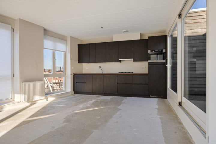 Foto 9 van H.J. van Heekplein 58-23