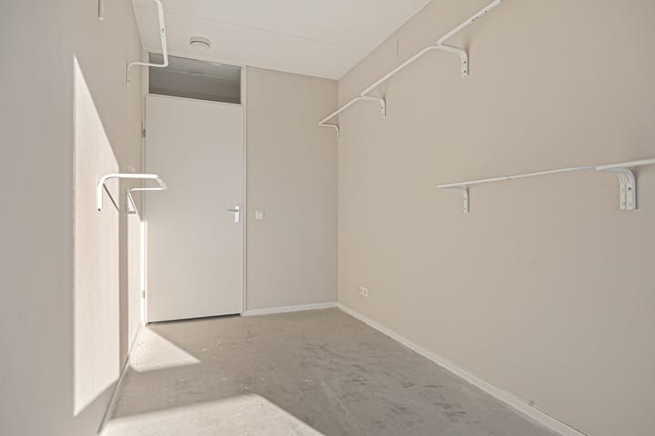 Foto 16 van H.J. van Heekplein 58-23