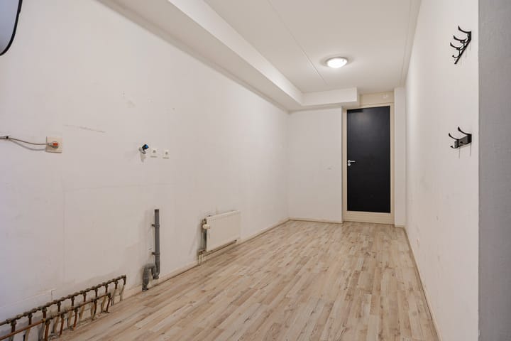 Foto 28 van H.J. van Heekplein 58-23