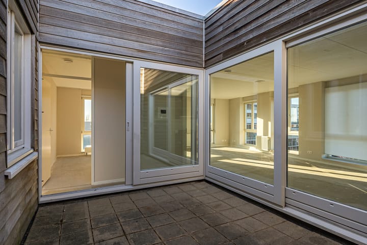 Foto 32 van H.J. van Heekplein 58-23