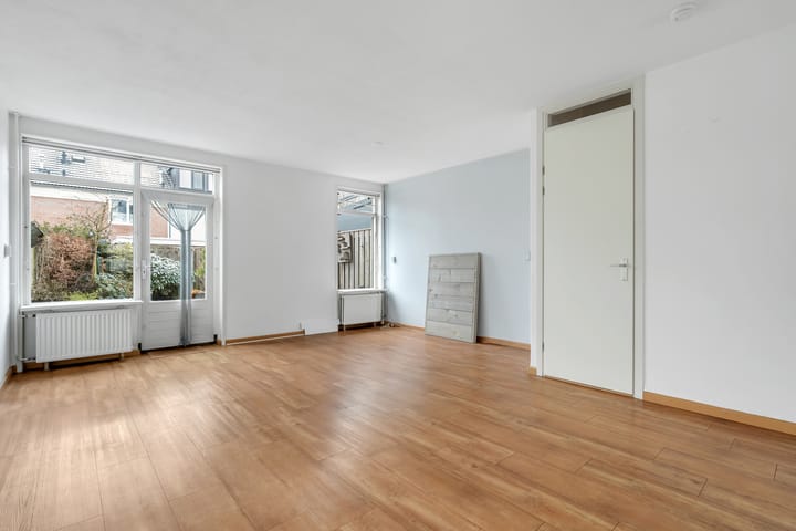 Foto 4 van Bizetstraat 4