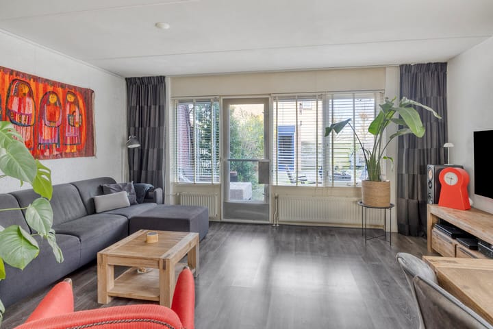 Photo 8 of Dr. W.M. Verhaarlaan 131