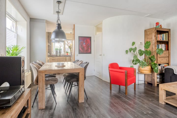 Photo 9 of Dr. W.M. Verhaarlaan 131