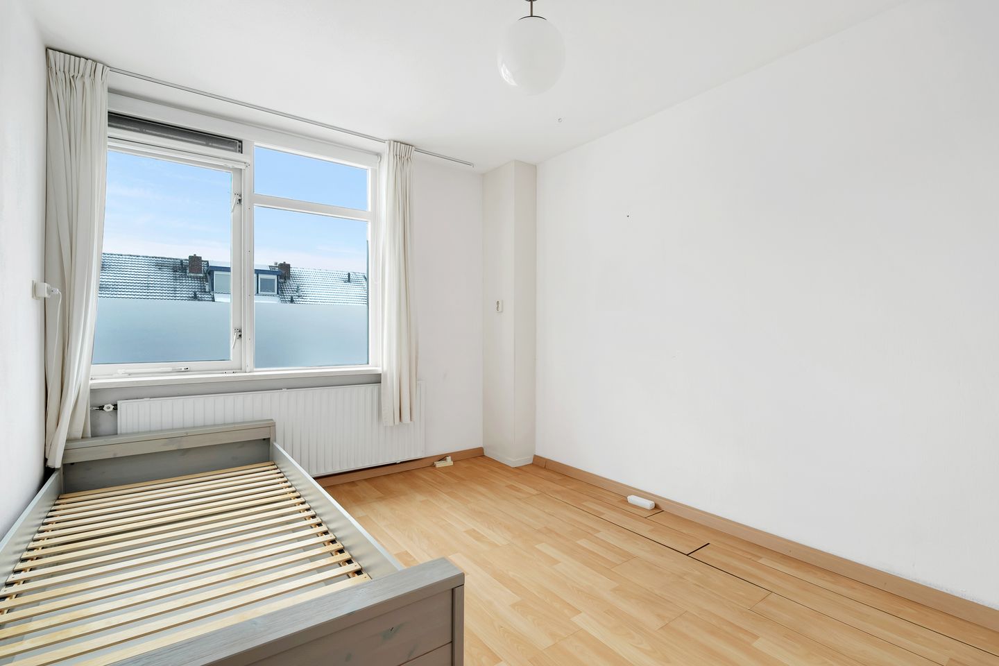 Photo 14 of Bizetstraat 4