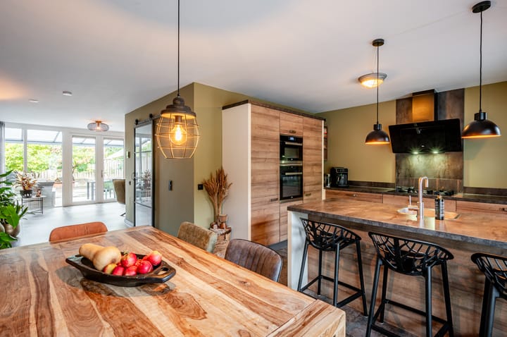 Foto 10 van Botter 38 18