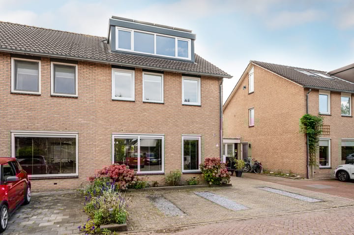 Foto 38 van Botter 38 18